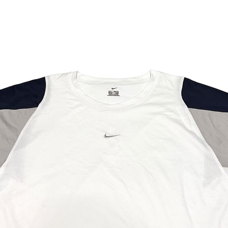 【USED】00's EURO NIKE L/S URBAN SPORTS T-SHIRT
