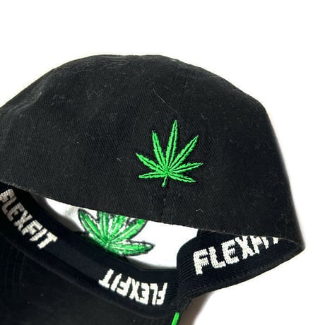【USED】90'S FLEXFIT MARIJUANA CAP
