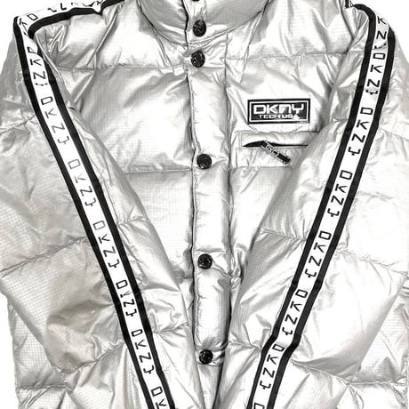 【USED】90'S-00'S DKNY ACTIVE TECH DOWN JACKET SILVER