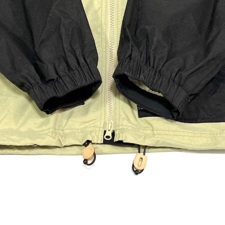 【USED】90'S STUSSY OUTDOOR MOUNTAIN PARKA