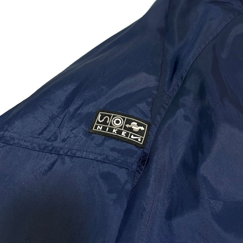 USED】00'S NIKE 3D-POCKET NYLON JACKET | KONBINI USED】00'S NIKE 3D-POCKET NYLON JACKET | KONBINI