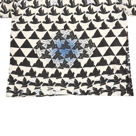 【USED】90's M.C.ESCHER ALL OVER PRINT T-SHIRT
