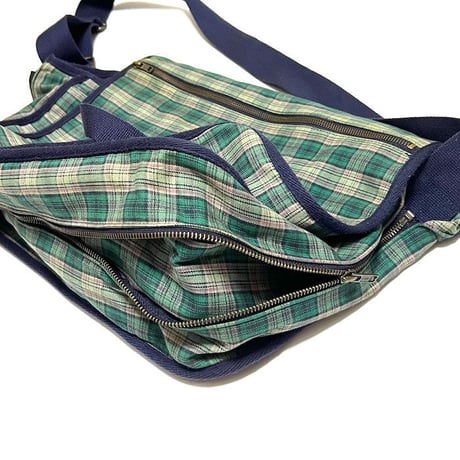 【USED】90'S OLD GAP PLAID MESSENGER BAG