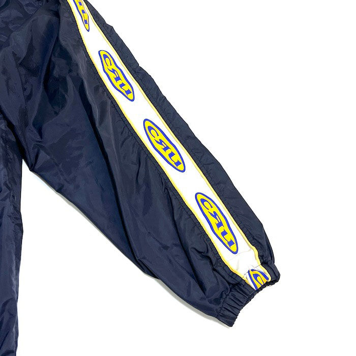 USED】90'S-00'S CRU NYLON TRACK JACKET | KONBINI USED】90'S-00'S CRU NYLON TRACK JACKET | KONBINI