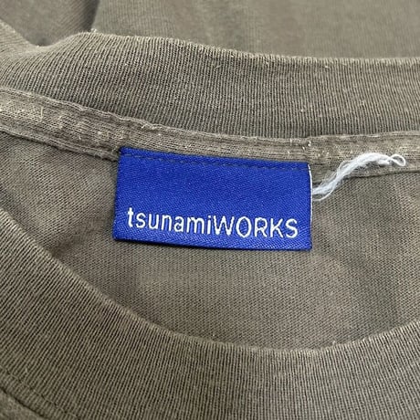 【USED】90'S TSUNAMI WORKS PHOTO COLLAGE T-SHIRT
