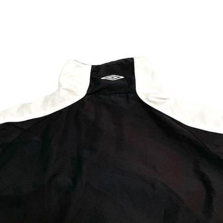 【USED】00'S UMBRO POLY TRACK JACKET BLACK × WHITE