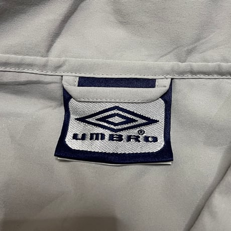 【USED】00's UMBRO DRILL TOP LIGHT GRAY