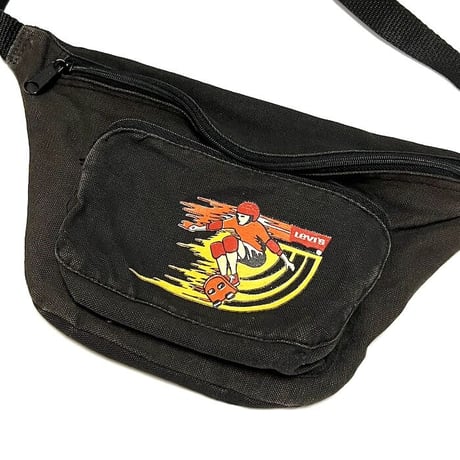 【USED】80'S LEVI'S SKATEBOARDING BUMBAG