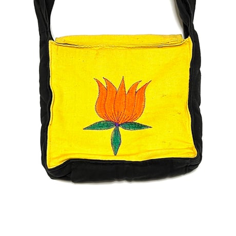 【USED】90's NEPAL BUDDHA EYE × LOTUS EMBROIDERED SHOULDER BAG BLACK/YELLOW