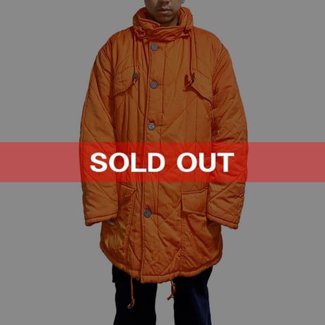 【USED】90'S ARMANI JEANS OVERSIZED QUILTED JACKET