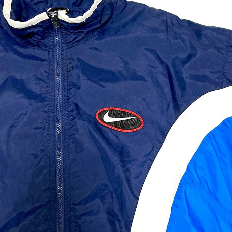 USED】90'S NIKE OVAL LOGO NYLON JACKET | KONBINI USED】90'S NIKE OVAL LOGO NYLON JACKET | KONBINI