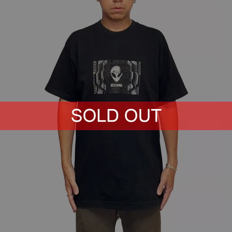 【USED】90's BESCHWA "Alien Hatch" Sci-Fi T-Shirt