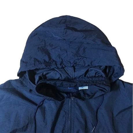 【USED】90'S REEBOK NYLON JACKET EMBROIDERY ON THE SLEEVE