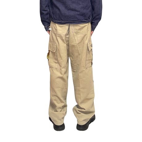 【USED】90's Swivel Cargo Pants with Camo Insert Detail