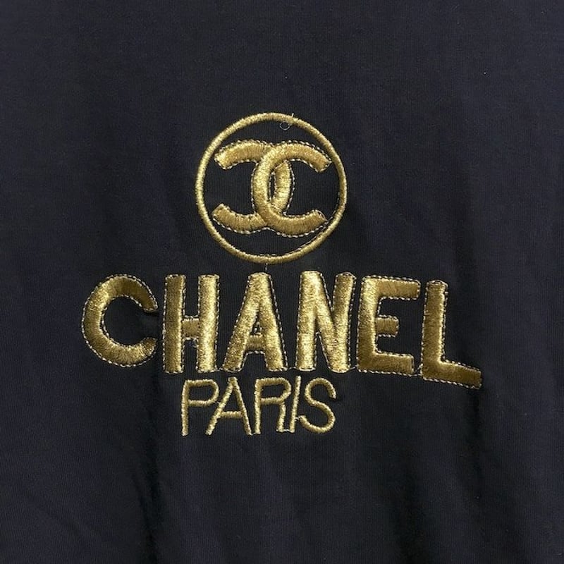USED】BOOTLEG CHANEL EMBROIDERED L/S T-SHIRT | USED】BOOTLEG CHANEL EMBROIDERED L/S T-SHIRT |