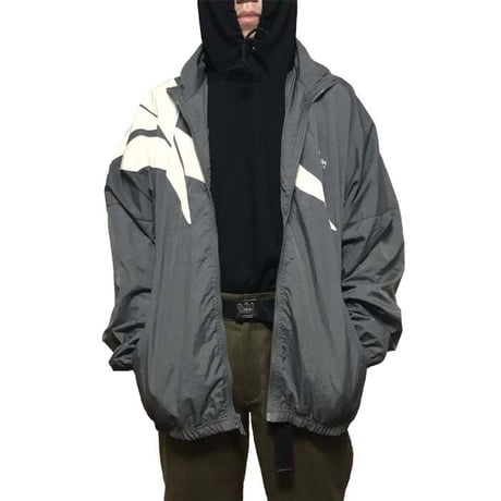 【USED】90'S REEBOK NYLON JACKET GLEY