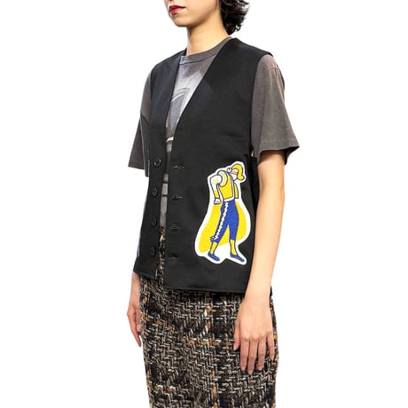 【USED】70's Levi's KNIT GILET CUSTOMIZED with PATCHES