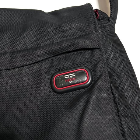 【USED】00's T-TECH BY TUMI SHOULDER BAG