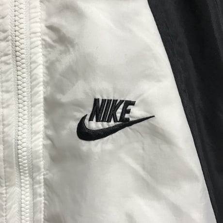 【USED】90'S NIKE NYLON JACKET BLACK & WHITE