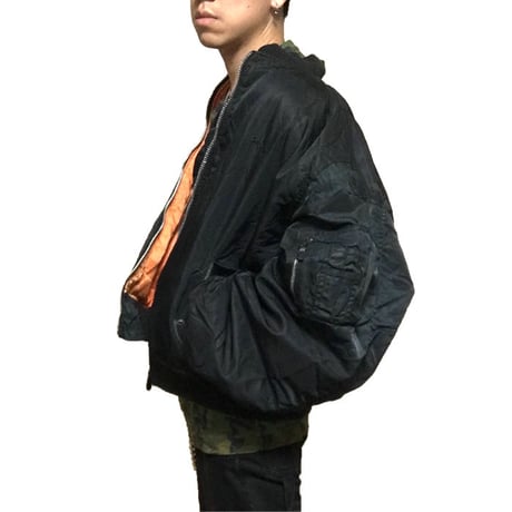 【USED】SCHOTT OVERSIZED MA-1 BLACK