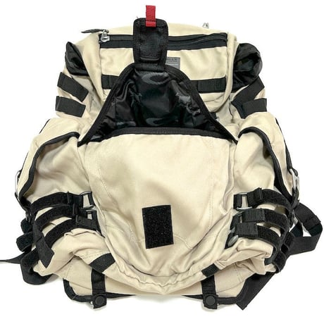 【USED】00'S OAKLEY AP 1.0 BACKPACK BEIGE TACTICAL FIELD GEAR MECHANISM PACK