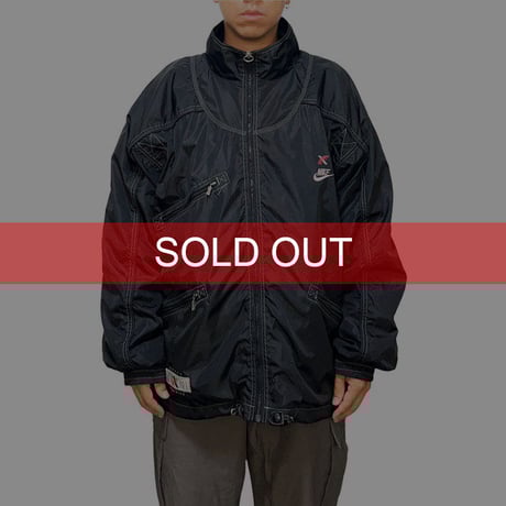 b*m様 BEAMS30周年別注 Nike ナイロンジャケット b*m様 BEAMS30周年別注 Nike ナイロンジャケット