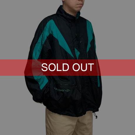 【USED】90's UMBRO 4-POCKET NYLON TRACK JACKET