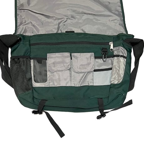 【USED】00'S JANSPORT MESSENGER SHOULDER BAG
