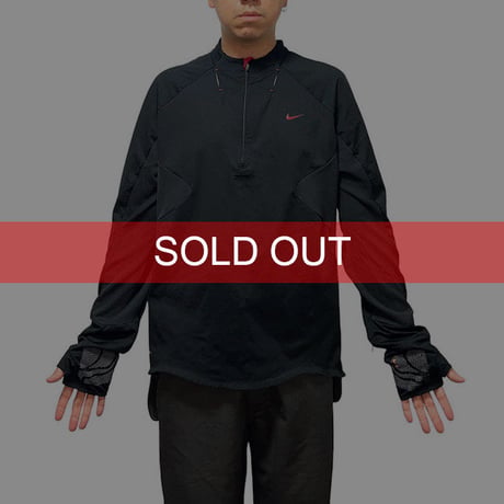 【USED】00'S NIKE FIT L/S TRAINING TOP with GLOVE DETAIL
