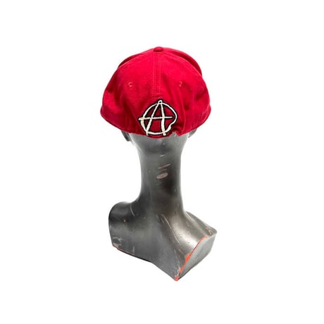 【USED】90'S ANARCHIC ADJUSTMENT 6-PANEL CAP RED