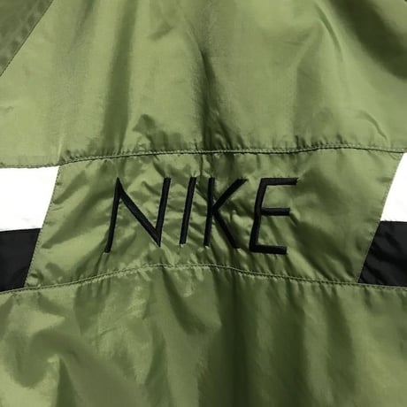 【USED】90'S NIKE NYLON JACKET MATCHA