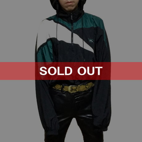 【USED】90'S REEBOK NYLON PULLOVER