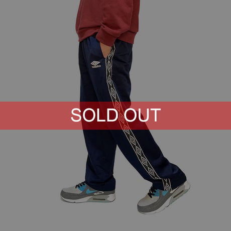【USED】90'S UMBRO DOUBLE DIAMOND TAPE TRACK PANTS