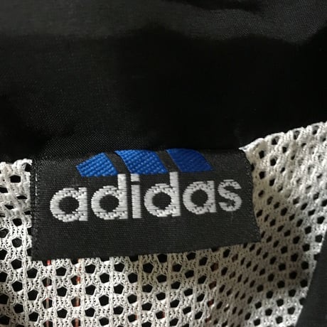 【USED】90'S ADIDAS NYLON JACKET BLACK × RED