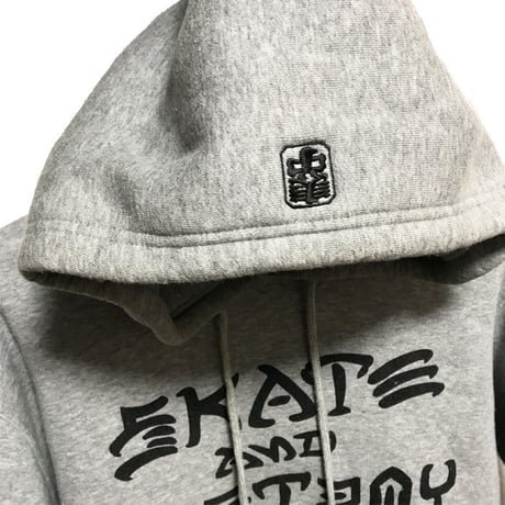 【USED】THRASHER × SNEAKER WOLF HOODIE