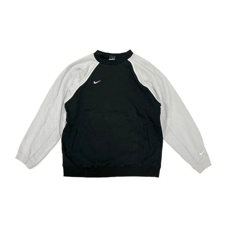 【USED】00'S NIKE RAGLAN SLEEVE POCKET SWEATSHIRT