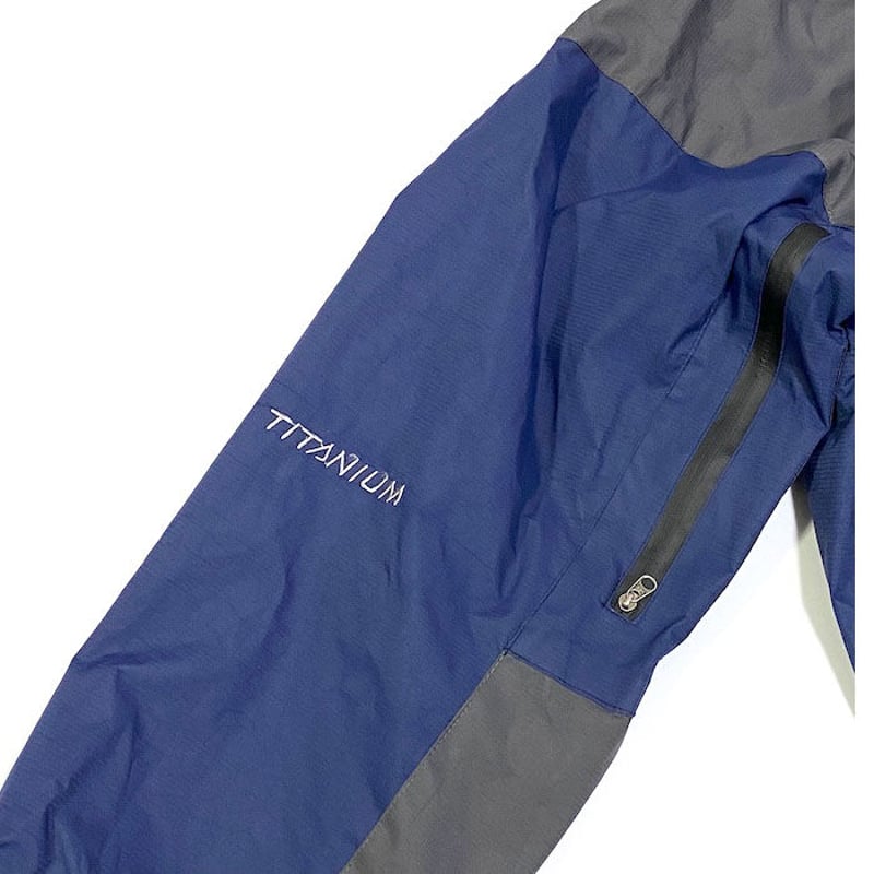 USED】00'S COLUMBIA TITANIUM OMNI TECH MOUNTAIN USED】00'S COLUMBIA TITANIUM OMNI TECH MOUNTAIN