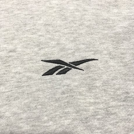 【USED】90'S REEBOK ONE POINT LOGO SWEATSHIRT