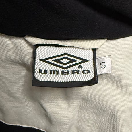 【USED】00's UMBRO Padded Track Jacket Off-White