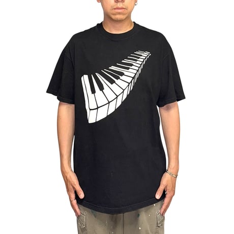 【USED】90's Frederick Antonio And His TWIN GRAND PIANOS T-SHIRT