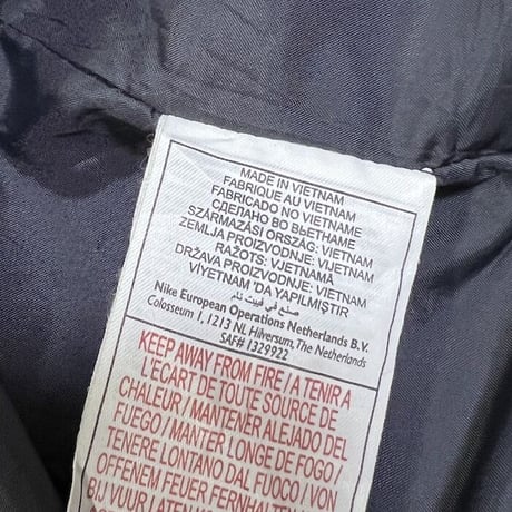 【USED】00'S EURO NIKE PADDED TECH JACKET with IPOD POCKET
