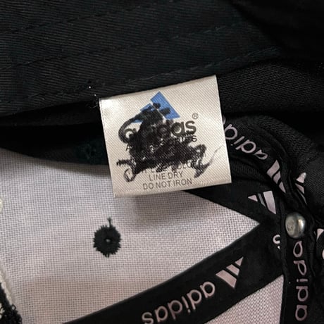 【USED】90's adidas OVAL LOGO EMBROIDERY CAP