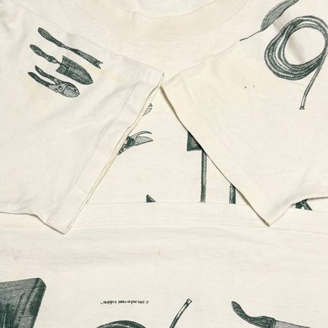 【USED】90's rel-e-vant Gardening Gear All Over Print T-shirt