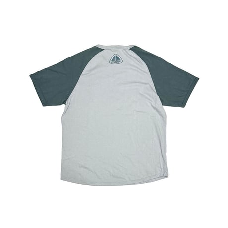 【USED】90's-00's EURO NIKE ACG “All Conditions Gear” Tech Raglan T-shirt