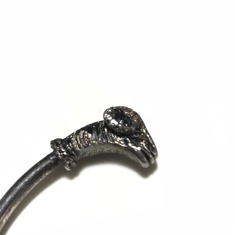 【USED】GOAT HEAD BANGLE