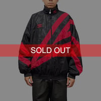 【USED】90'S OLD UMBRO BIG LOGO NYLON JACKET