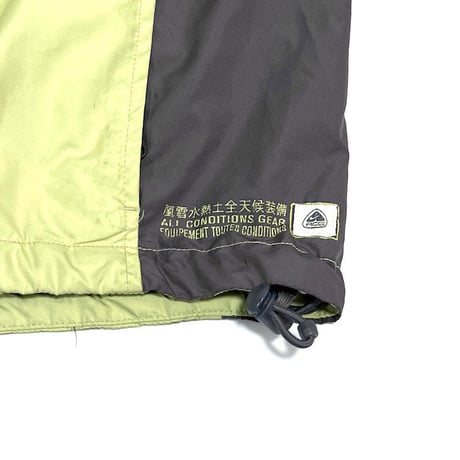 【USED】00'S NIKE ACG OUTER YALER 3 LIGHT SHELL JACKET