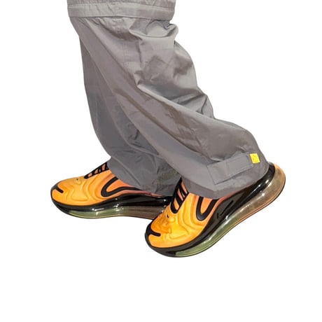 【USED】NIKE AIR MAX 720 SUNRISE