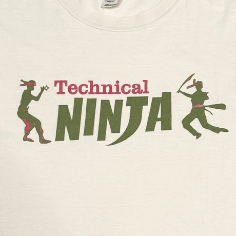 【USED】00's Technical NINJA “mad” Graphic T-shirt