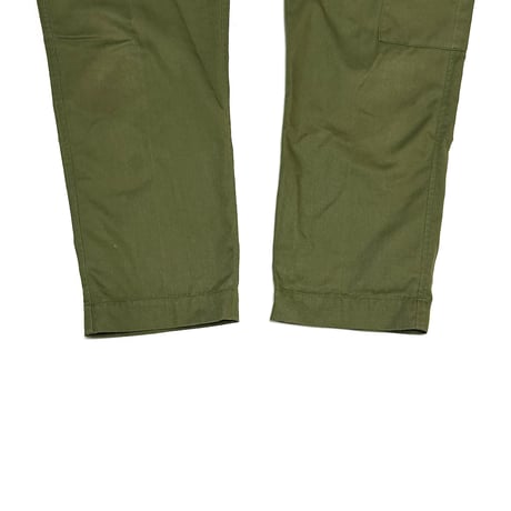 【USED】90s British Army Olive Fatigue Pants with Single Cargo Pocket